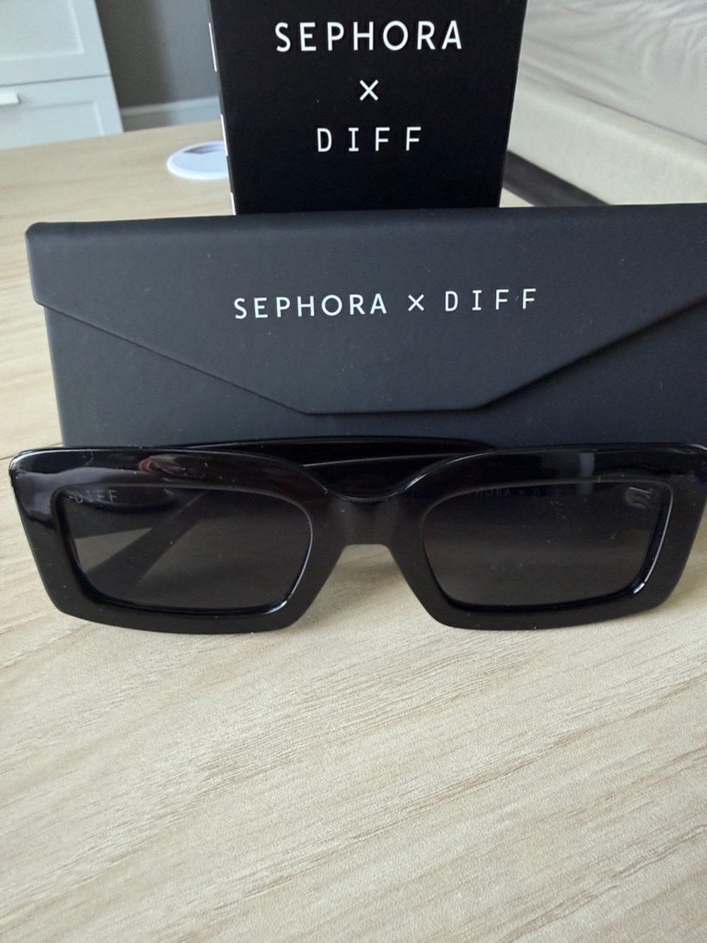Sephora x Diff sunglasses - Picture 2 of 2